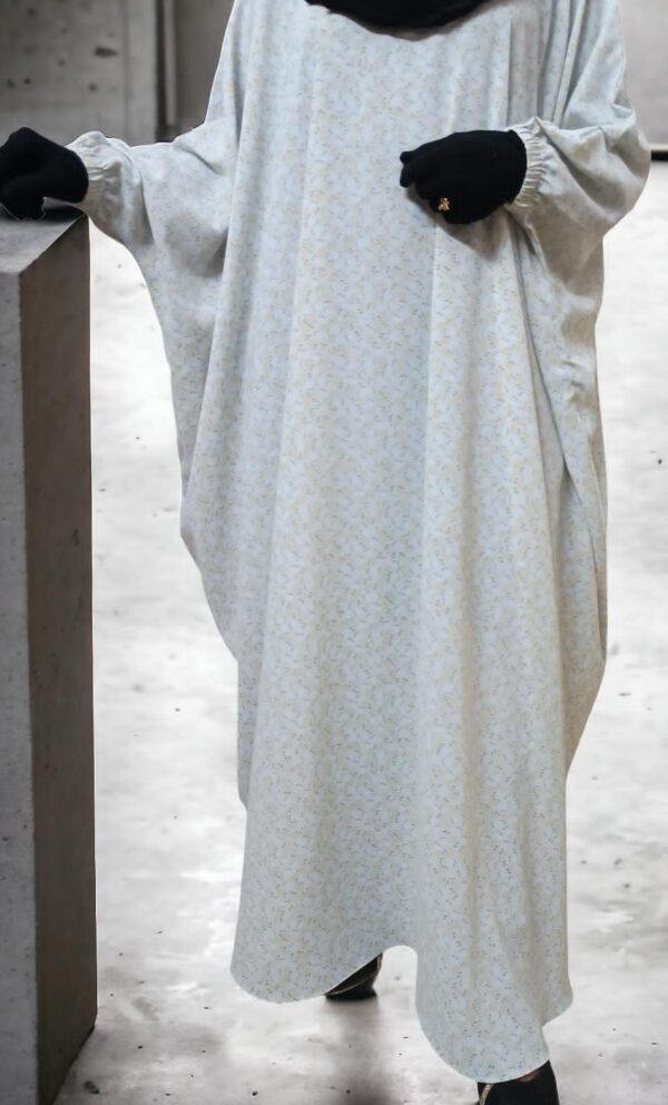 Beggy/Kaftan Printed Abaya – Elegant Modesty with Style