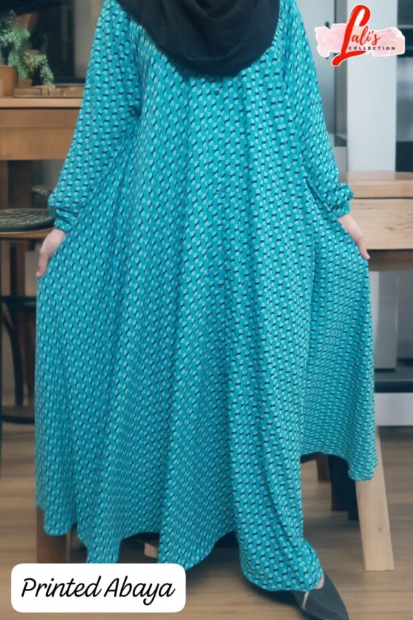 Front Open Printed Abaya - Image 3